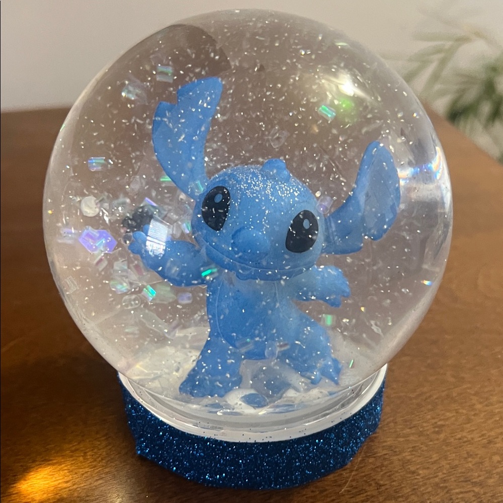 LGBTQ STITCH Snow Globe